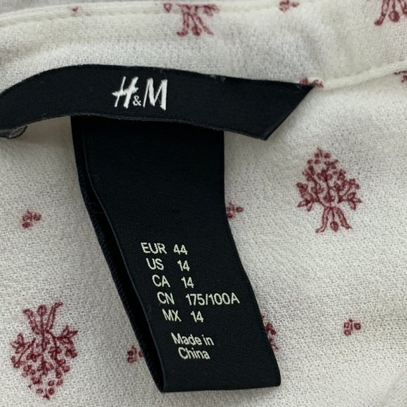 H&M Long Sleeve Top Size 14 Relaxed Fit Soft & Comfortable 100% Viscose Floral - Picture 3 of 13